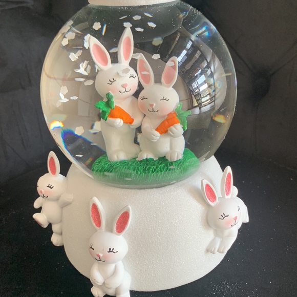 BBW 3 wick candle holder with candle - Picture 5 of 6